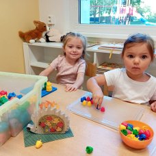 PRVNÍ DNY U BROUČKŮ